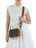 MARRONE | Camera bag BRYANT Medium con stampa logo