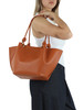 TERRACOTTA | Borsa a spalla in pelle martellata FINN Medium