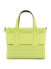LIMETTE | Durchbrochene Handtasche mit Front-Logo-Plakette