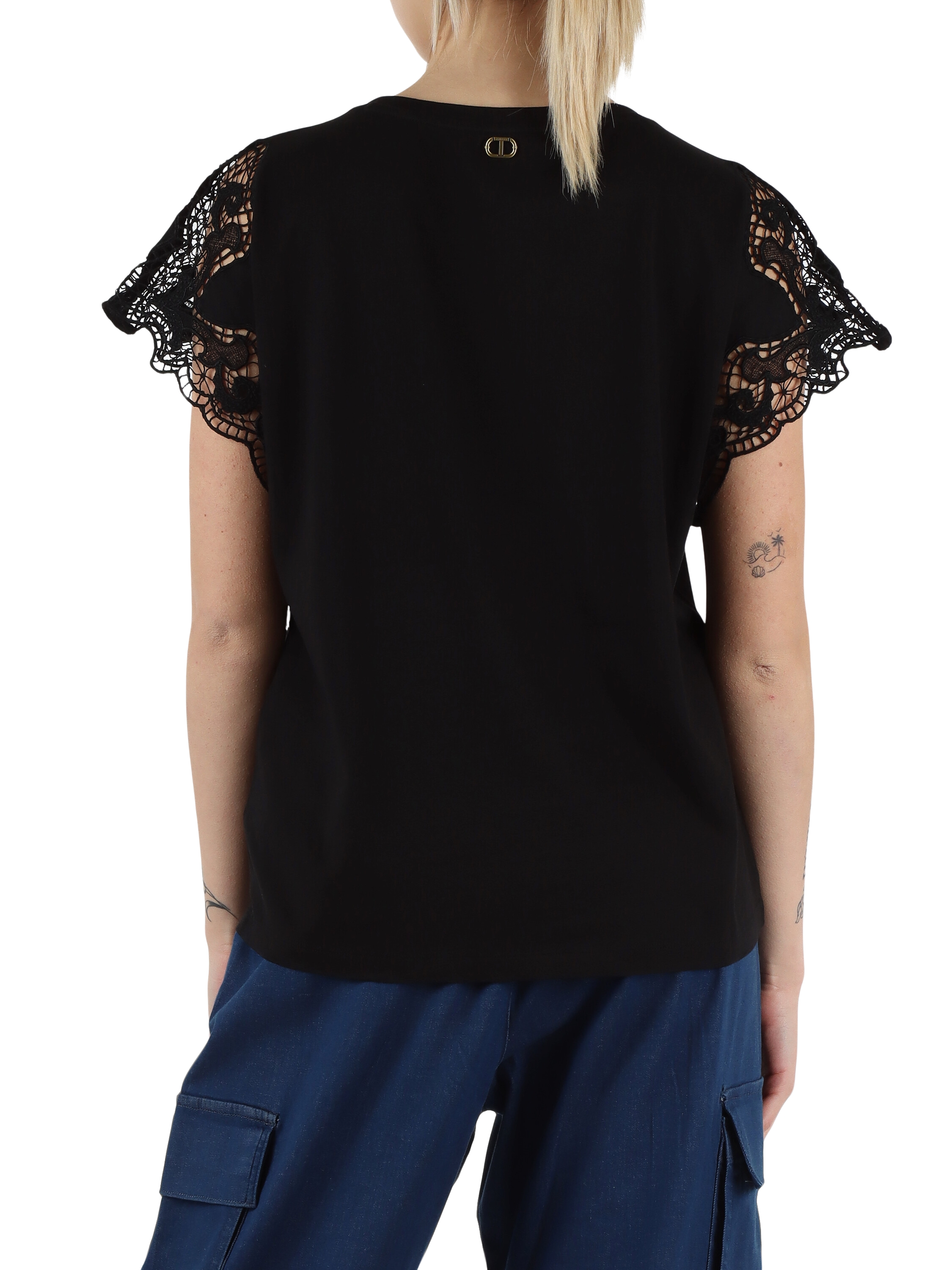 T-shirt in cotone con inserti in pizzo