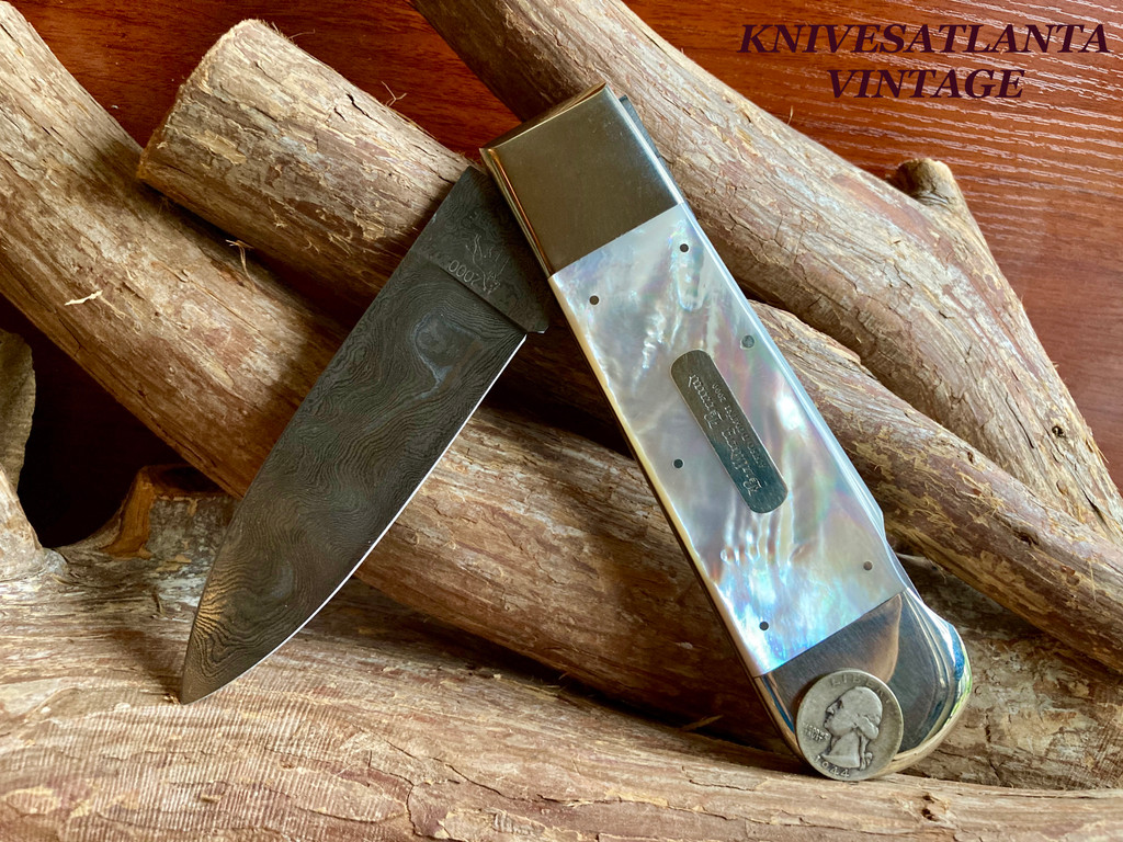 BULLDOG BRAND KNIVES DISPLAY KNIFE ~ MOTHER OF PEARL ~ DAMASCUS ~ Vintage