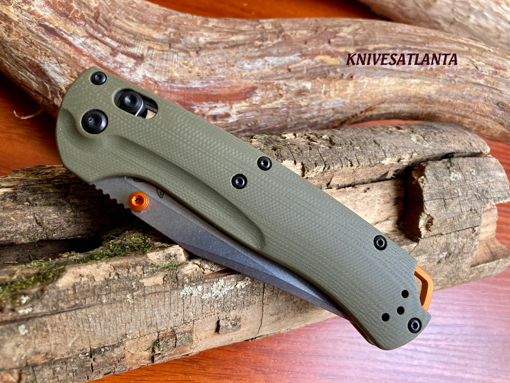 Benchmade Hunt Taggedout AXIS Folding Knife Clip Point Blade, OD Green G10 Handles 