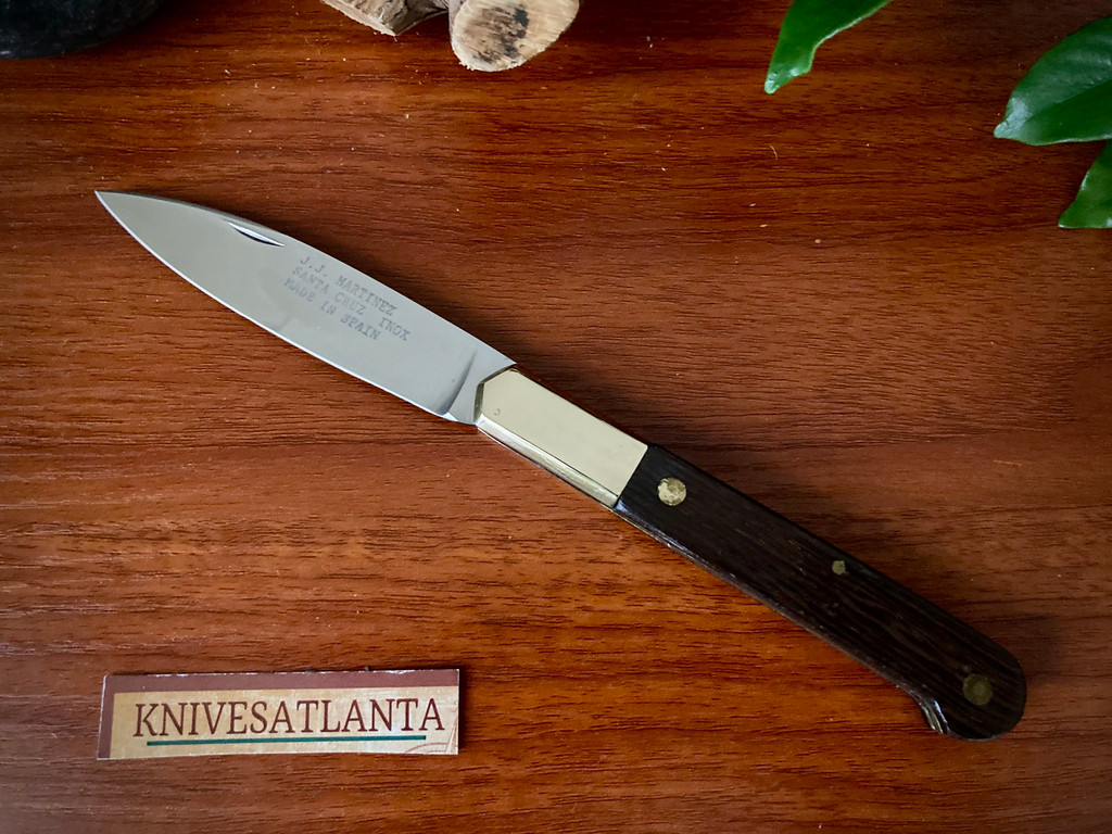 JJ. Martinez knife ~  Cabritera ~ Wood ~ Inox  ~ Vintage