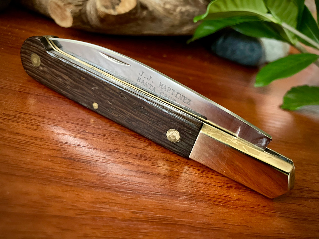 JJ. Martinez knife ~  Cabritera ~ Wood ~ Inox  ~ Vintage