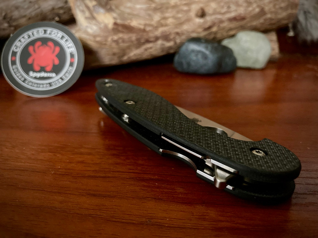 Spyderco C228CFP Sliverax Compression Lock Flipper ~