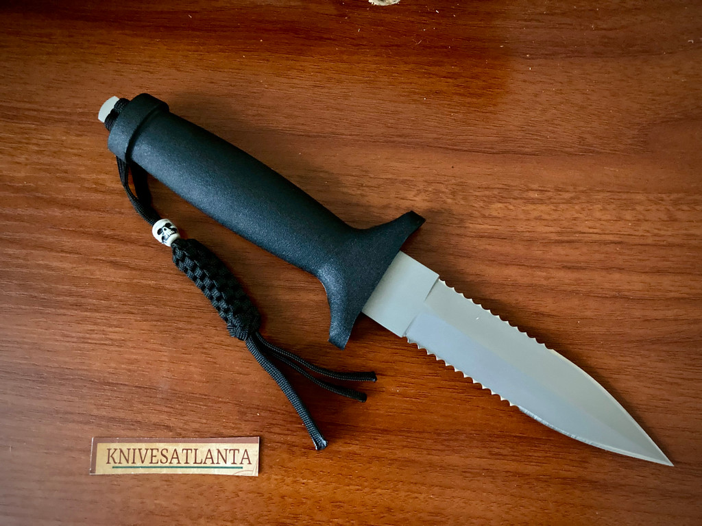 BenchMark Knife ~  Tac 1 ~ First Production Run 1994 ~ Vintage