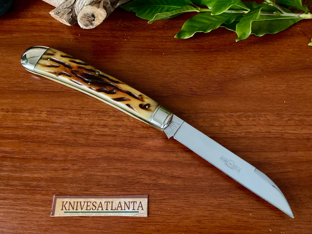 Schatt & Morgan 041005 Large Swayback Clasp Knife ~ Vintage 2005