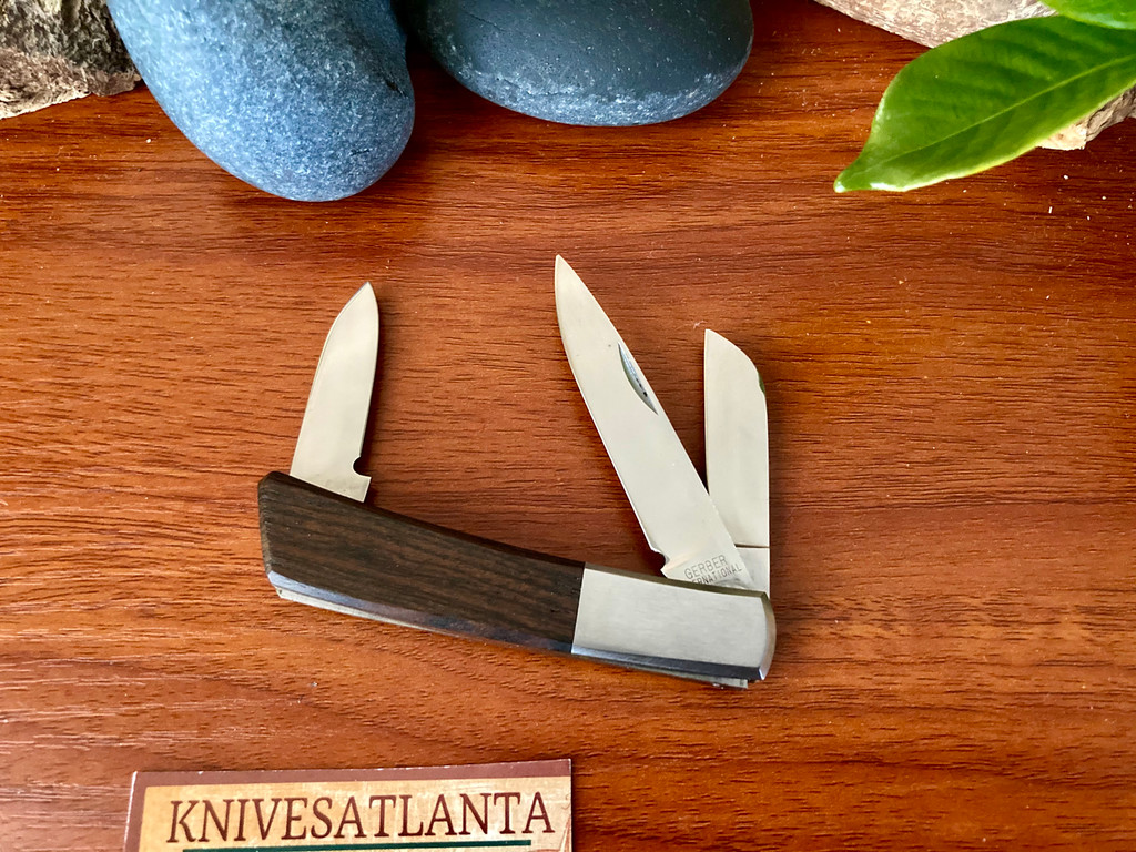 Gerber Silver Knight 250C ~ 3 Blade ~ Vintage