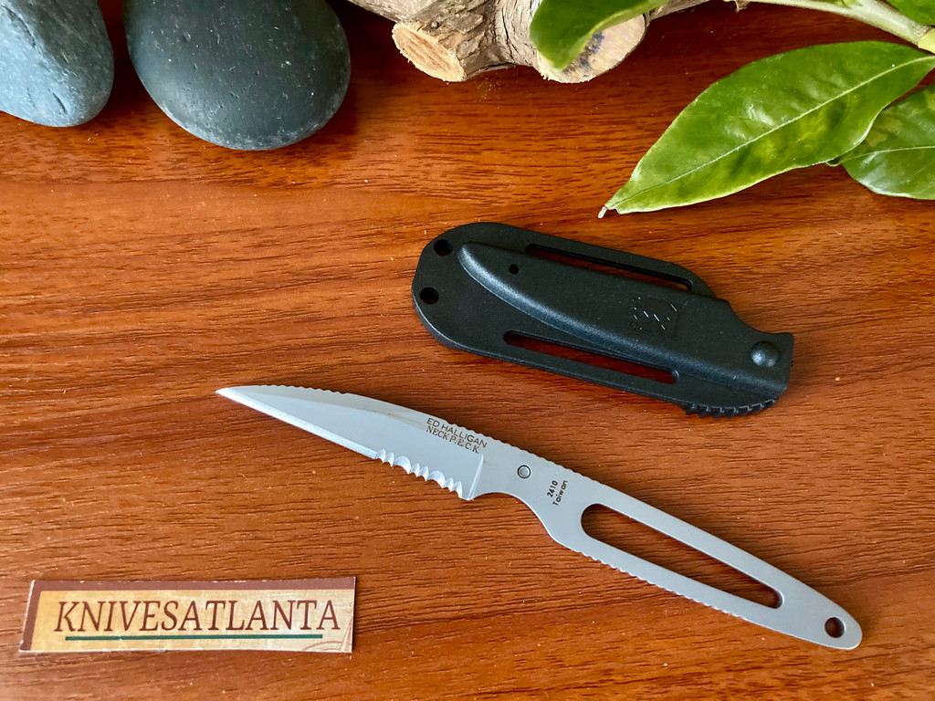 CRKT 2410  Ed Halligan Neck P.E.C.K. ~  Vintage 