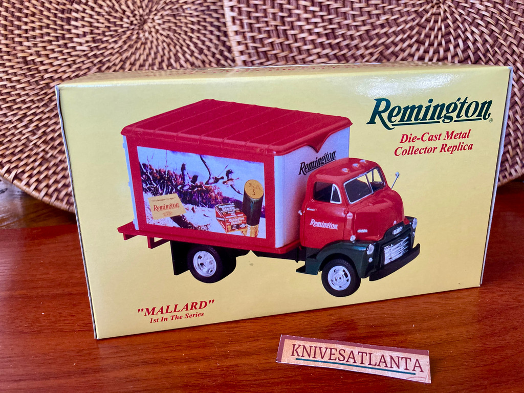 Remington   Die-Cast  1952 GMC Dry Goods Van (10-1082)" Mallard" ~ Vintage 1994