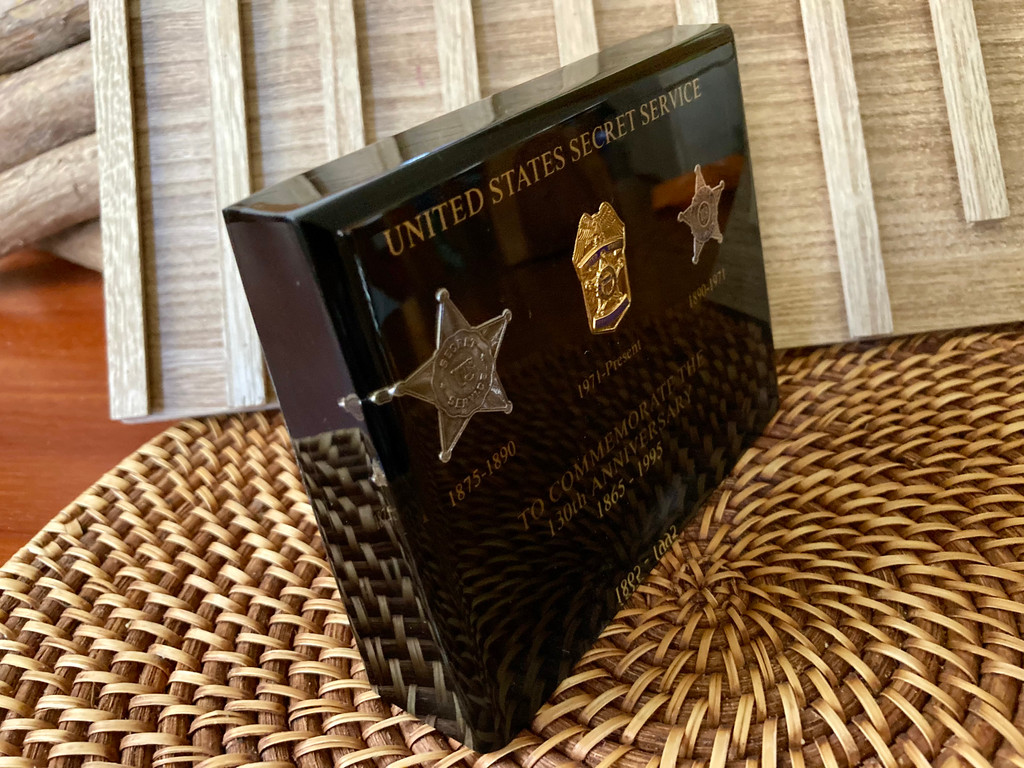 United States Secret Service 130th Anniversary (1865–1995) commemorative set  of Two Badges in Lucite ~ Vintage