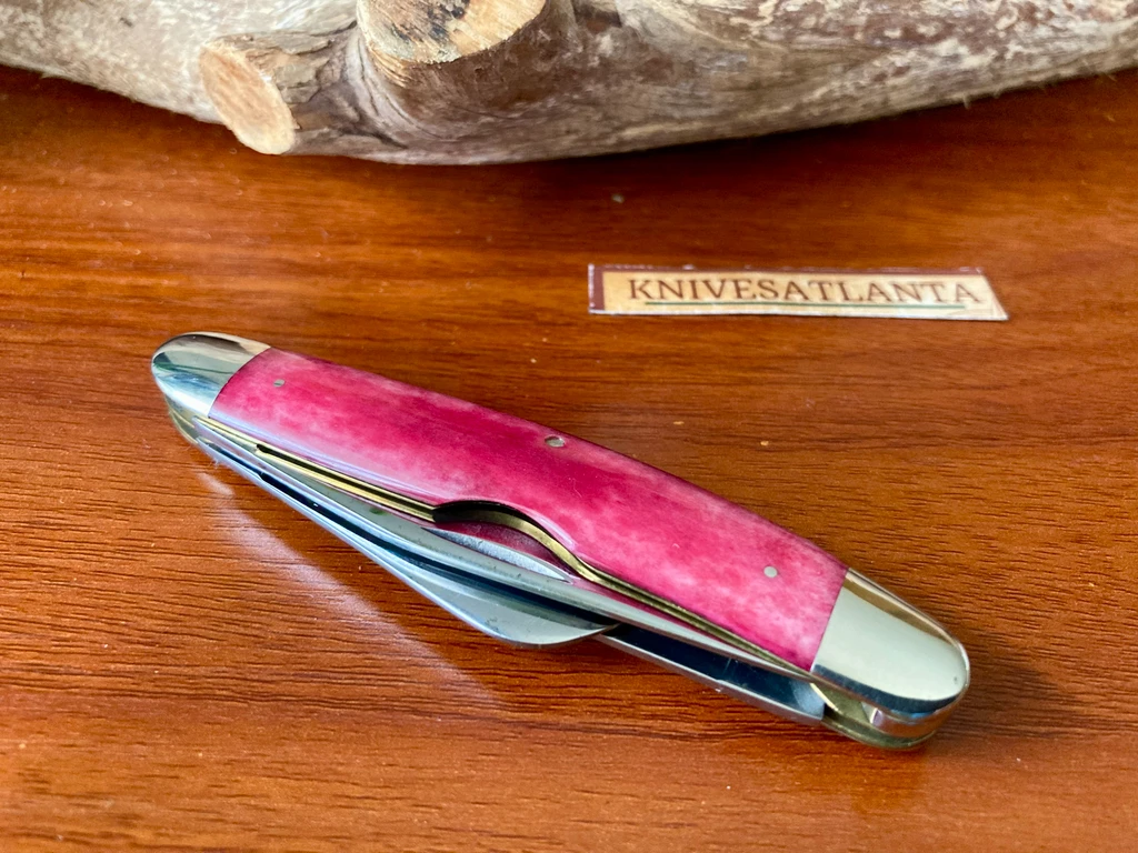 Case XX SR63947 Stockman  ~ Red Appaloosa Bone ~ Vintage 1979