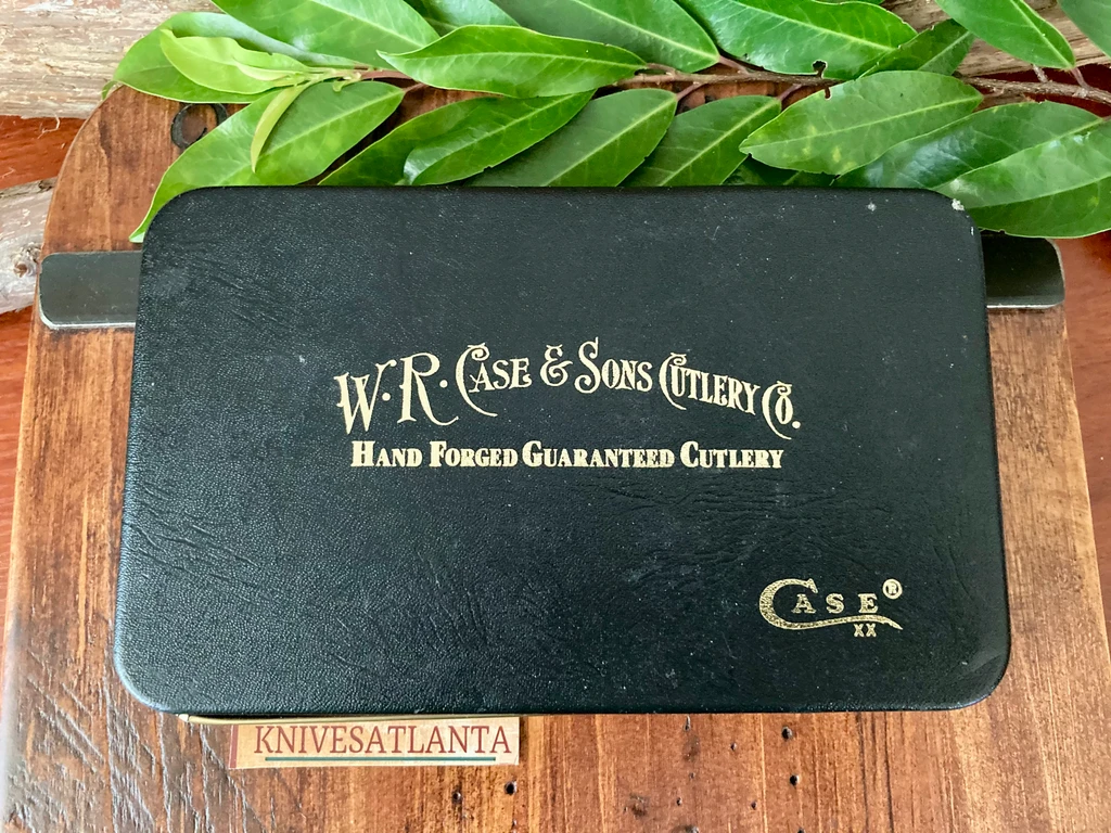 Case XX 2nd Amendment "Right to Keep and Bear Arms" Commemorative Trapper Set  ~ 2008