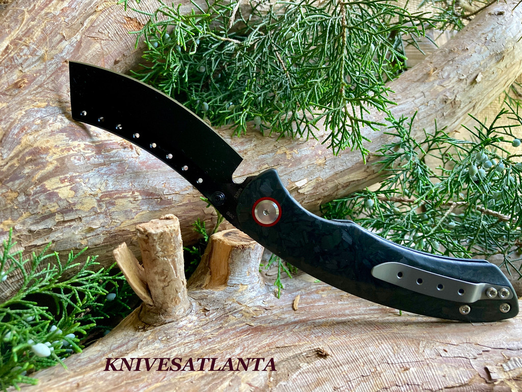 Red Horse Knives    Hell Razor P Series Black Marbled Carbon Fiber Handle W/ PVD Black Blade
