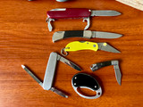Group of 6 small folding knives