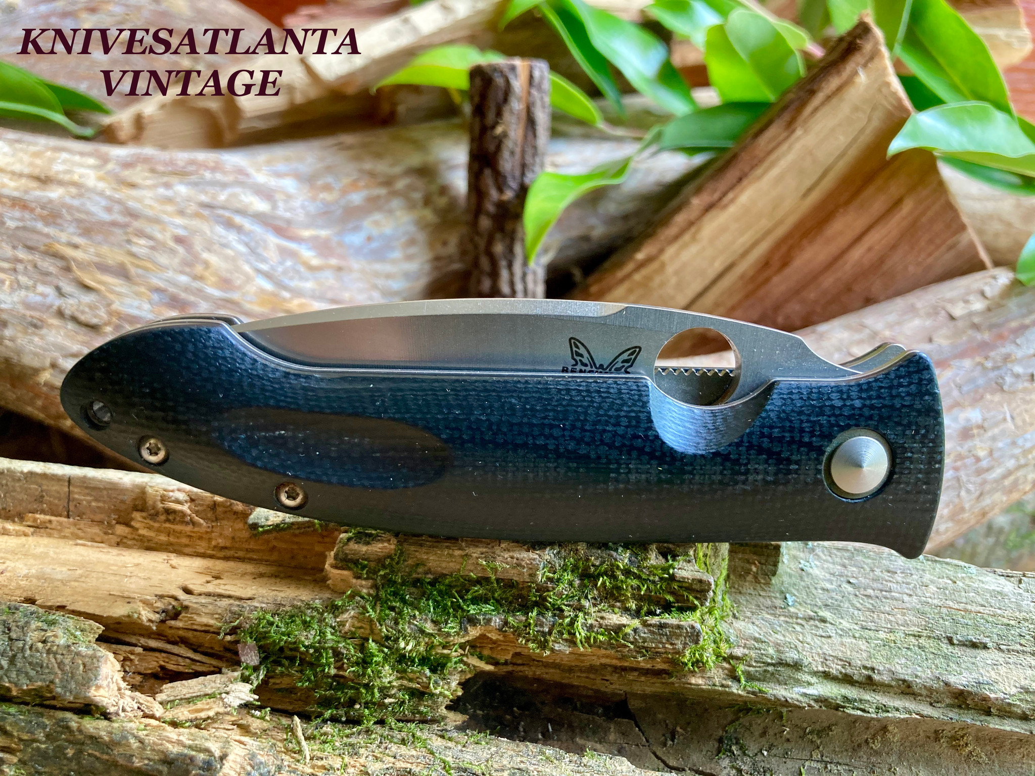美品　ベンチメイド　デジャブ DeJavoo 740 フォールディングナイフ Benchmade Dejavoo 740 Review | BladeReviews.com