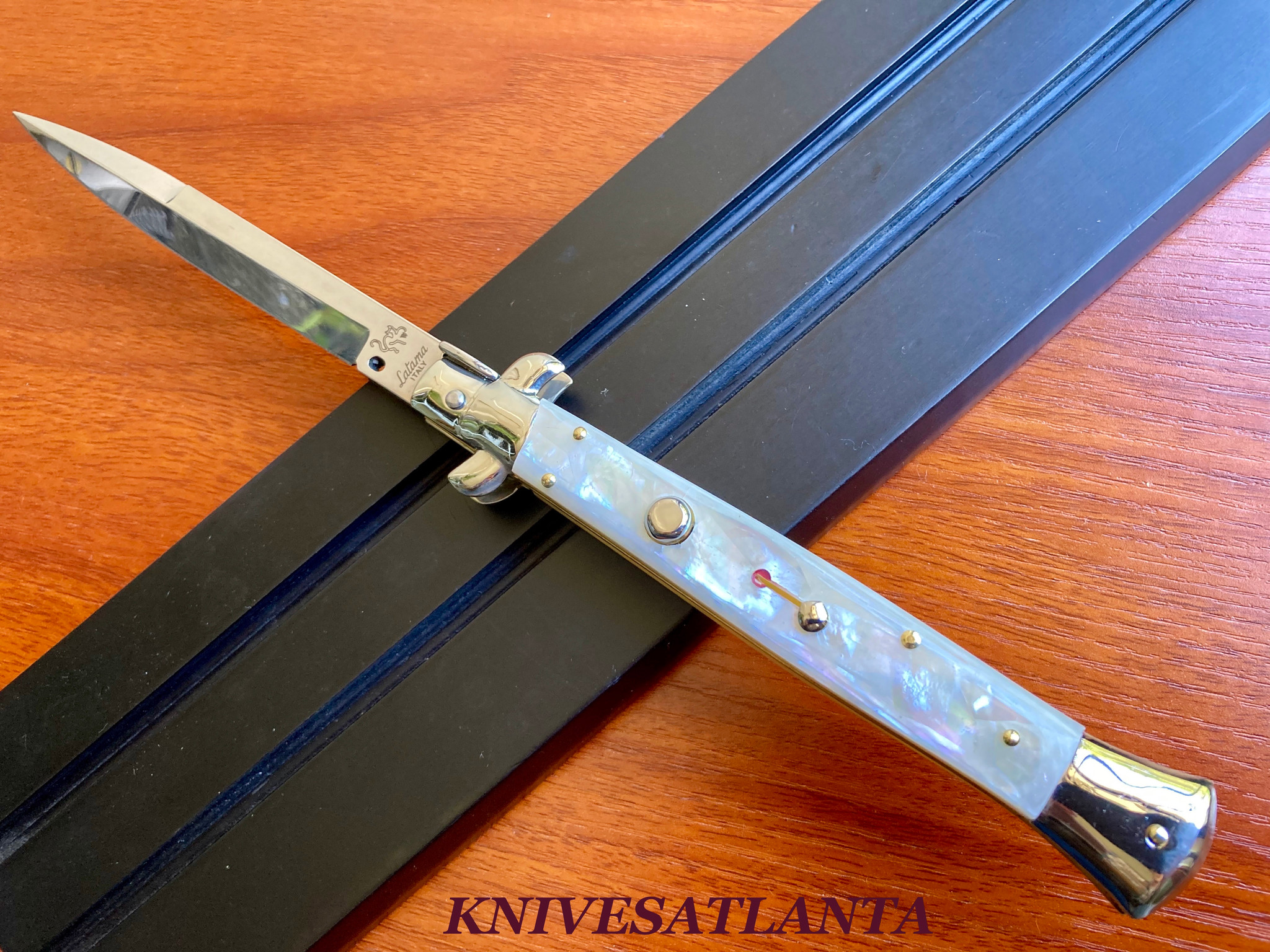 Latama ~ Walt's 28cm CLASSIC 