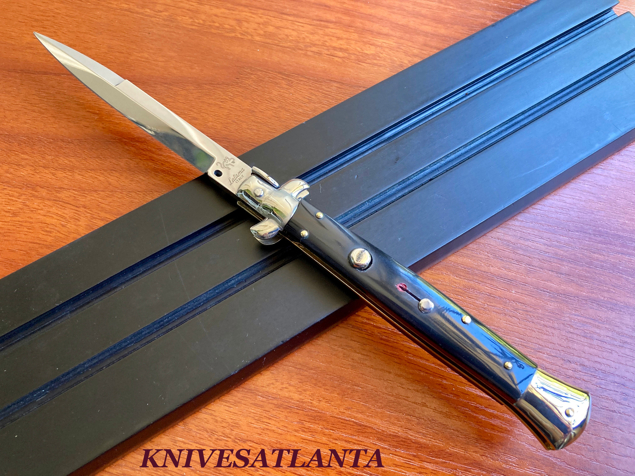 Latama ~ Walt's 28cm CLASSIC 