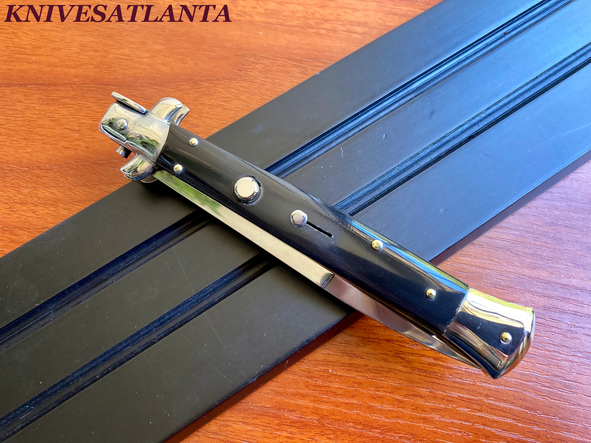 Latama ~ Walt's 28cm CLASSIC 