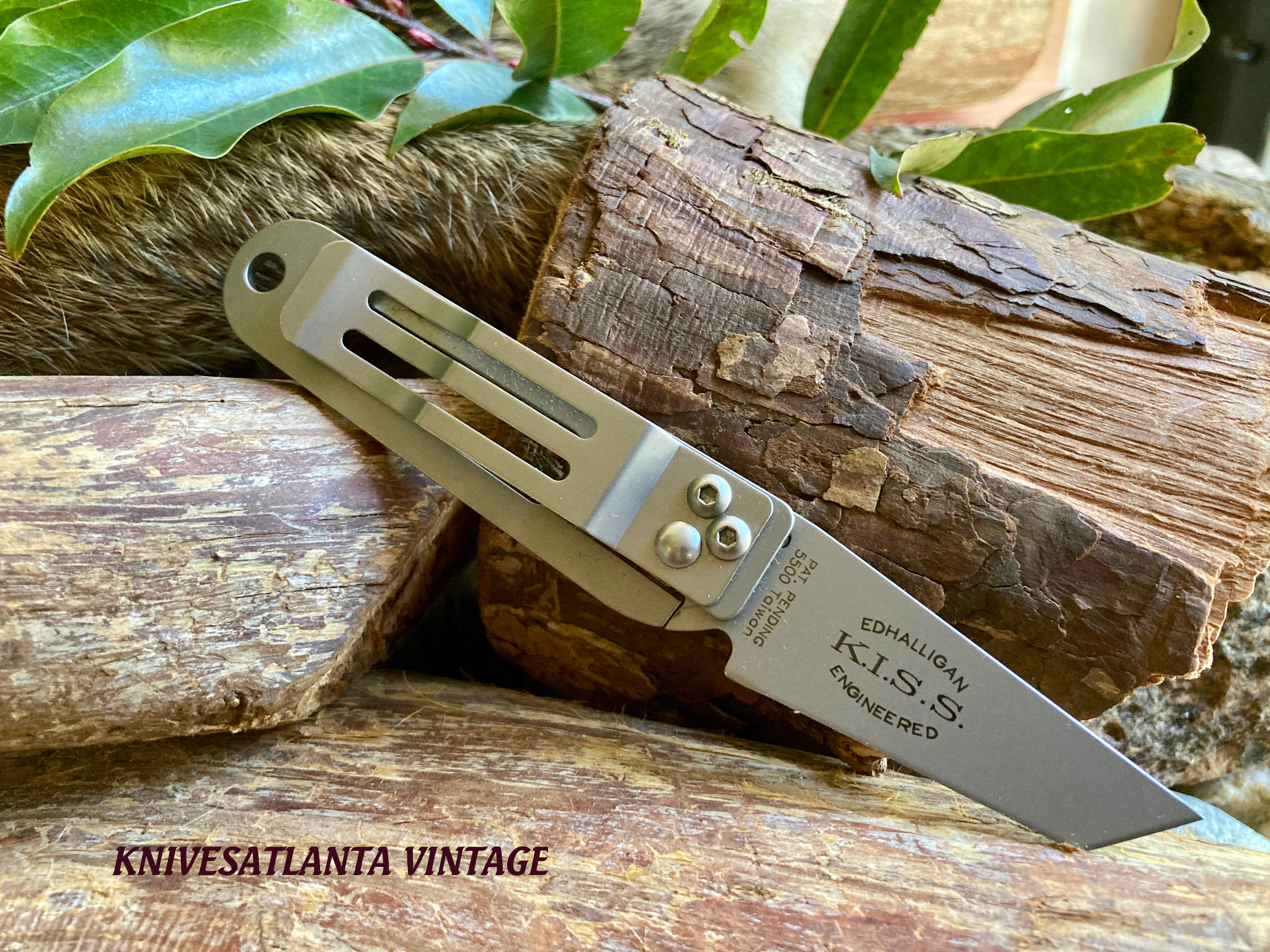 CRKT 5500 Ed Halligan K.I.S.S. Folding Knife