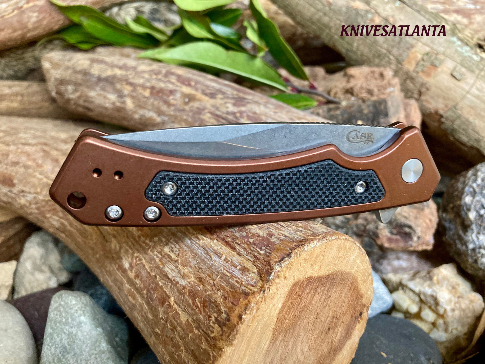 Anodized Aluminum Handles w/ Black G10 Inlays, Frame Lock