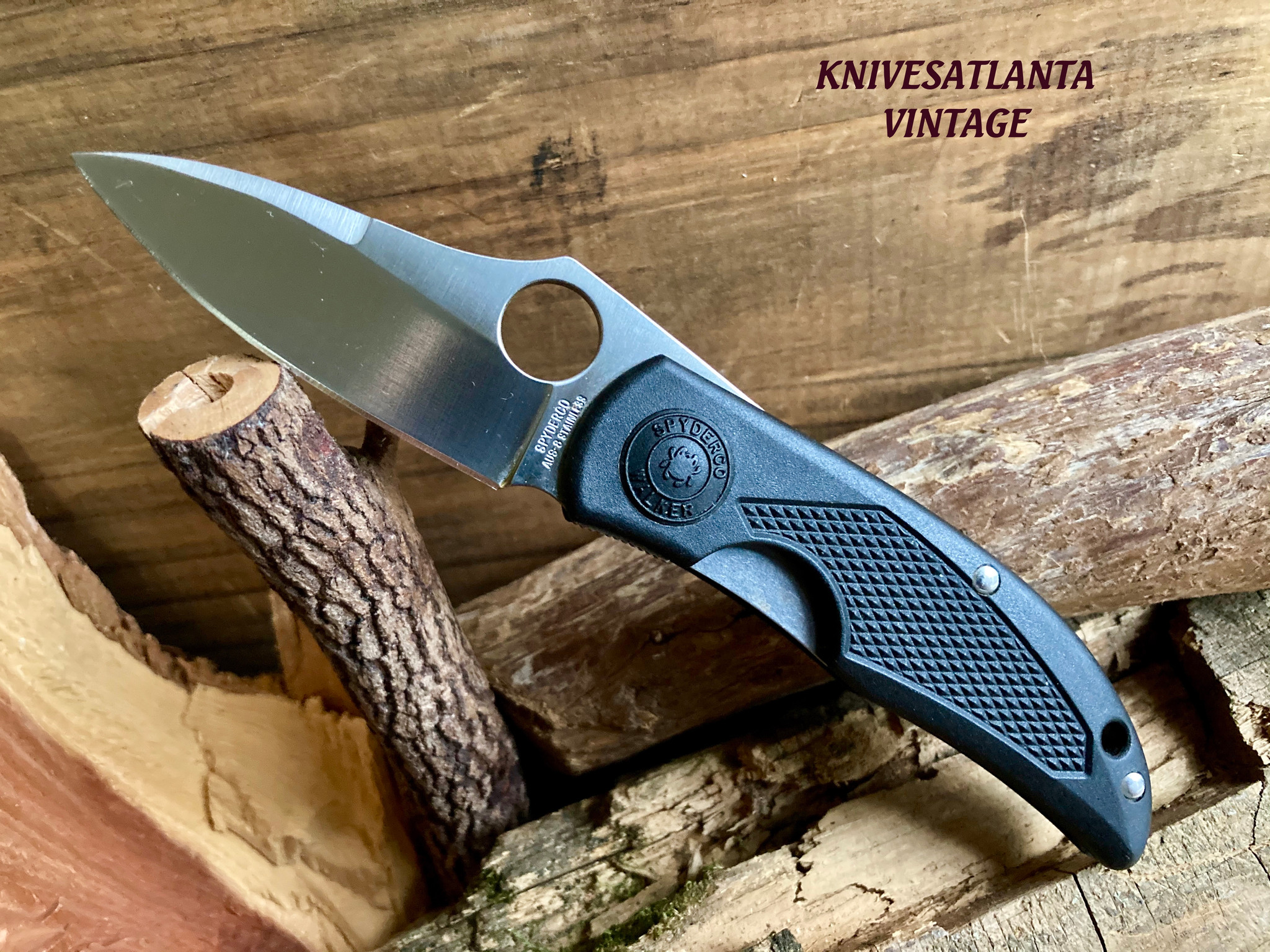 Spyderco C37PBK ~ Walker Lightweight ~ Vintage