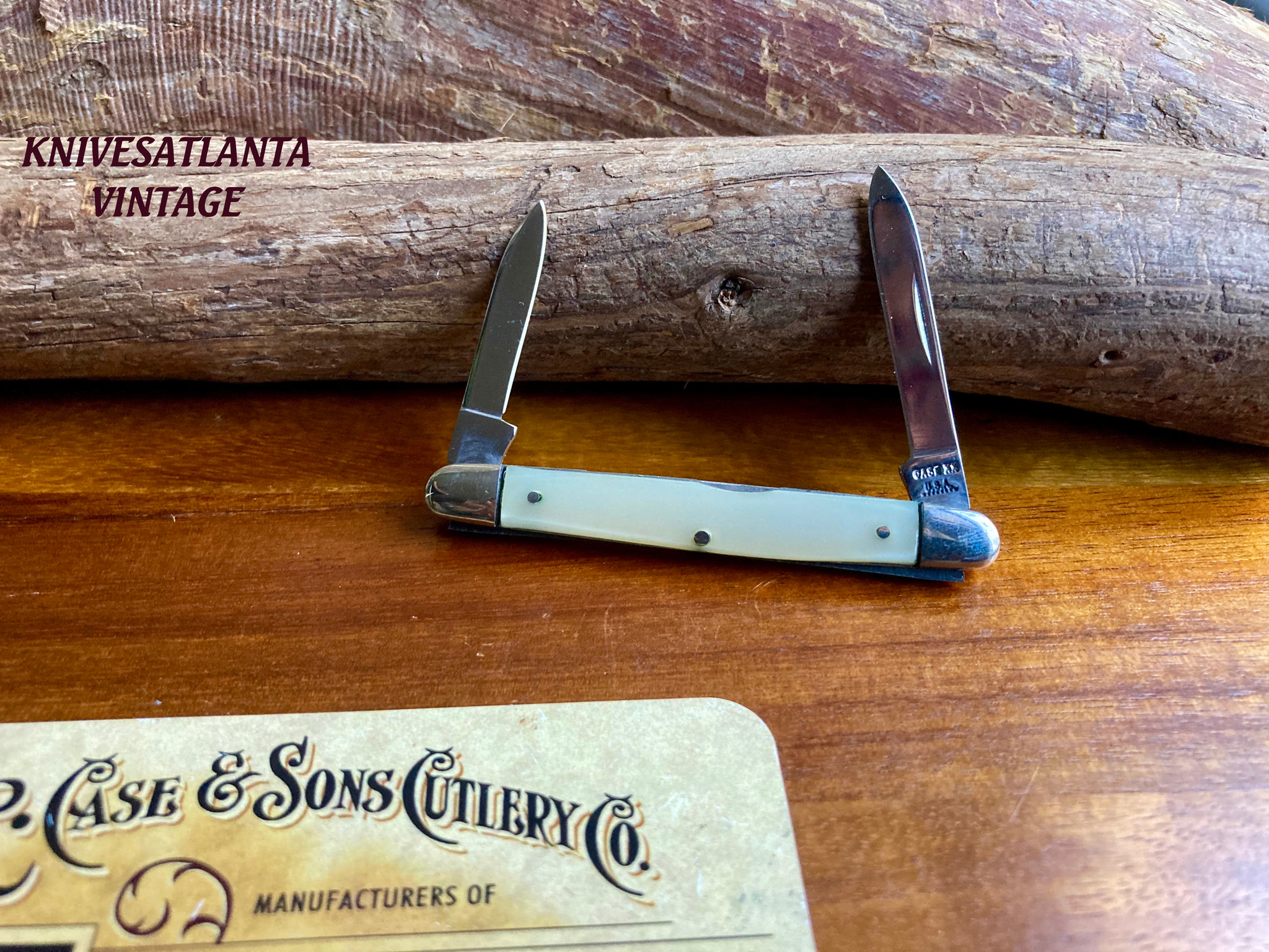 Case XX 9201 ~ 2 Blade Imitation Pearl Senators Knife ~ Vintage 1972