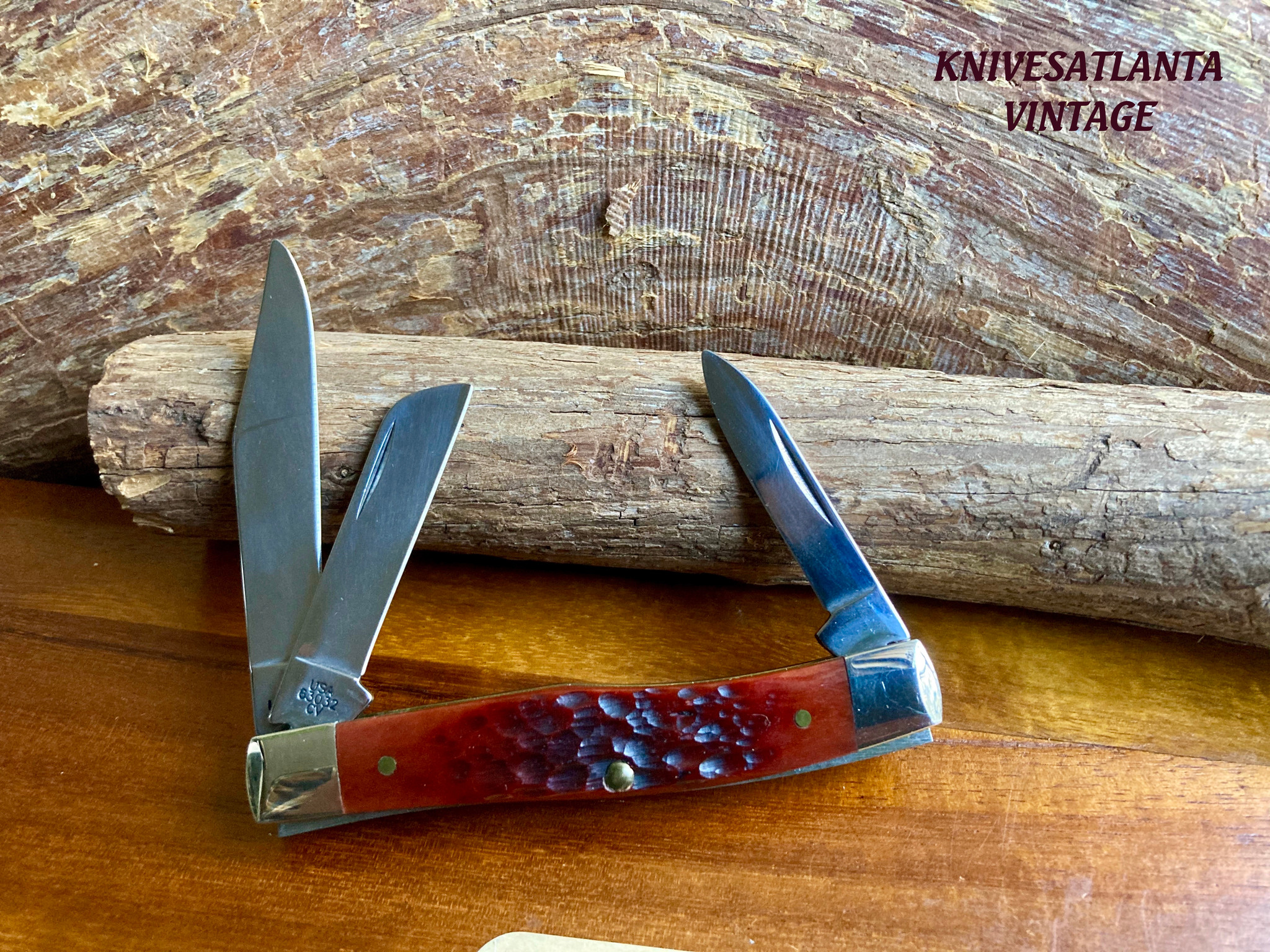 CASE XX 63032 CV ~ Bone Stockman 3-Blade ~ Vintage 2000