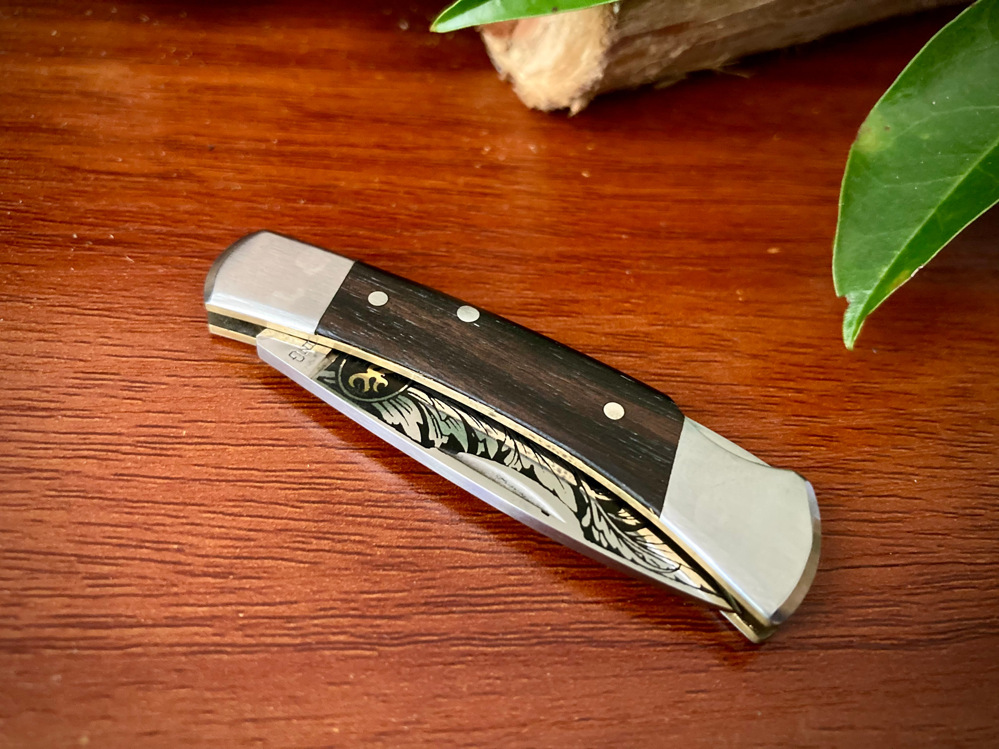 Browning Japan Model 301 Wood Lockback Knife ~ Vintage