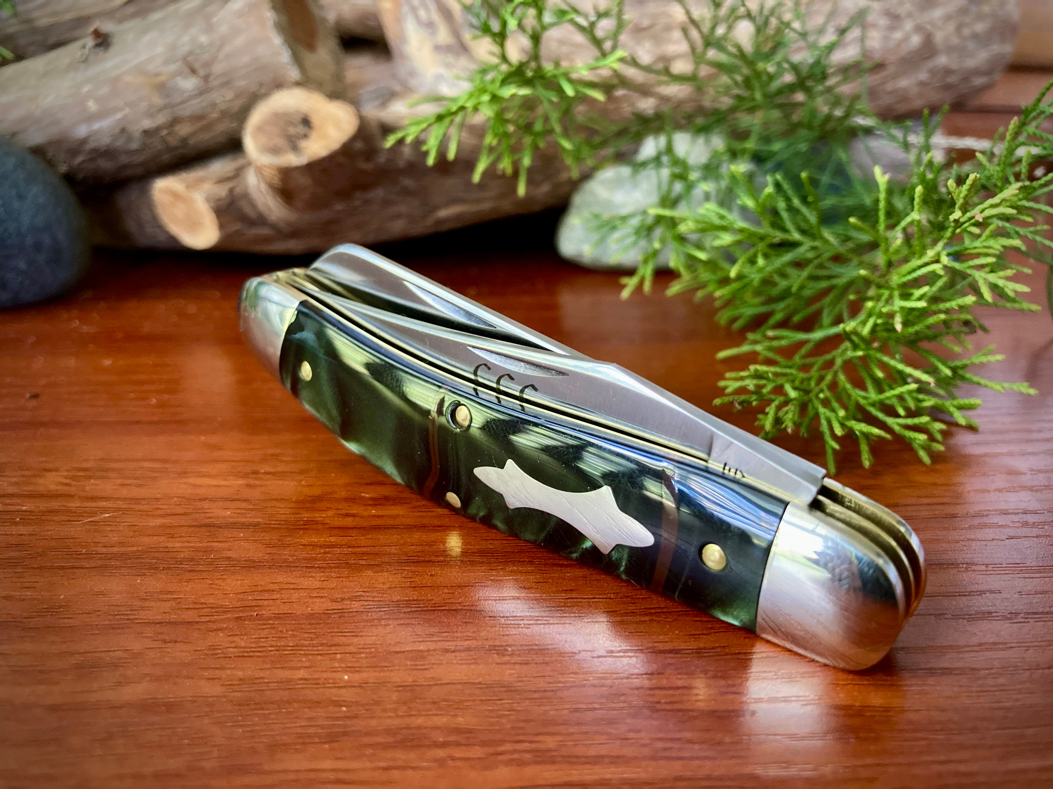 Great Eastern Cutlery (GEC) #88 Bayou Trapper ~ CCC ~ Hummingbird