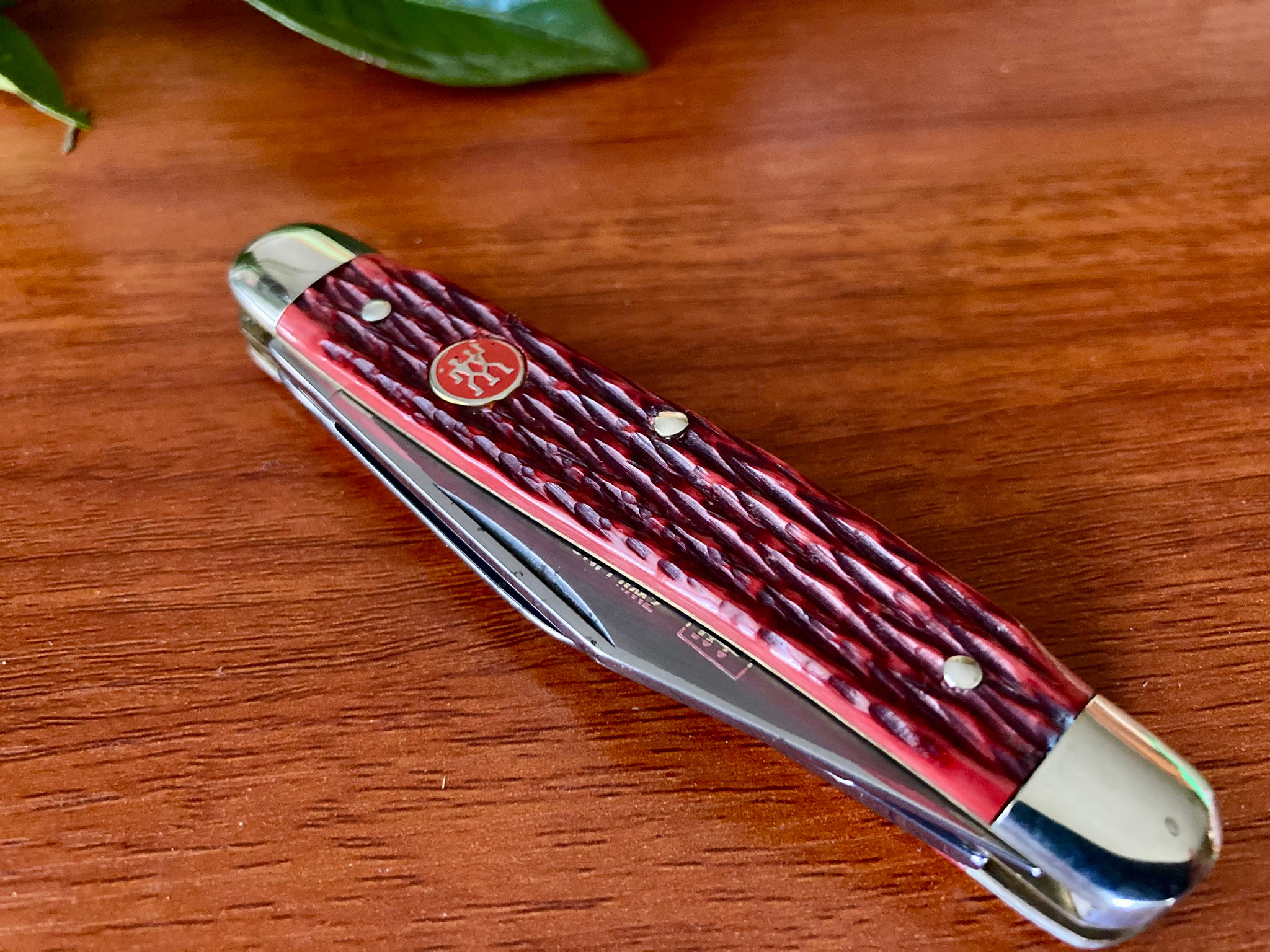 Zwilling J.A. Henckels HK-3-B Red Bone Stockman ~ Vintage