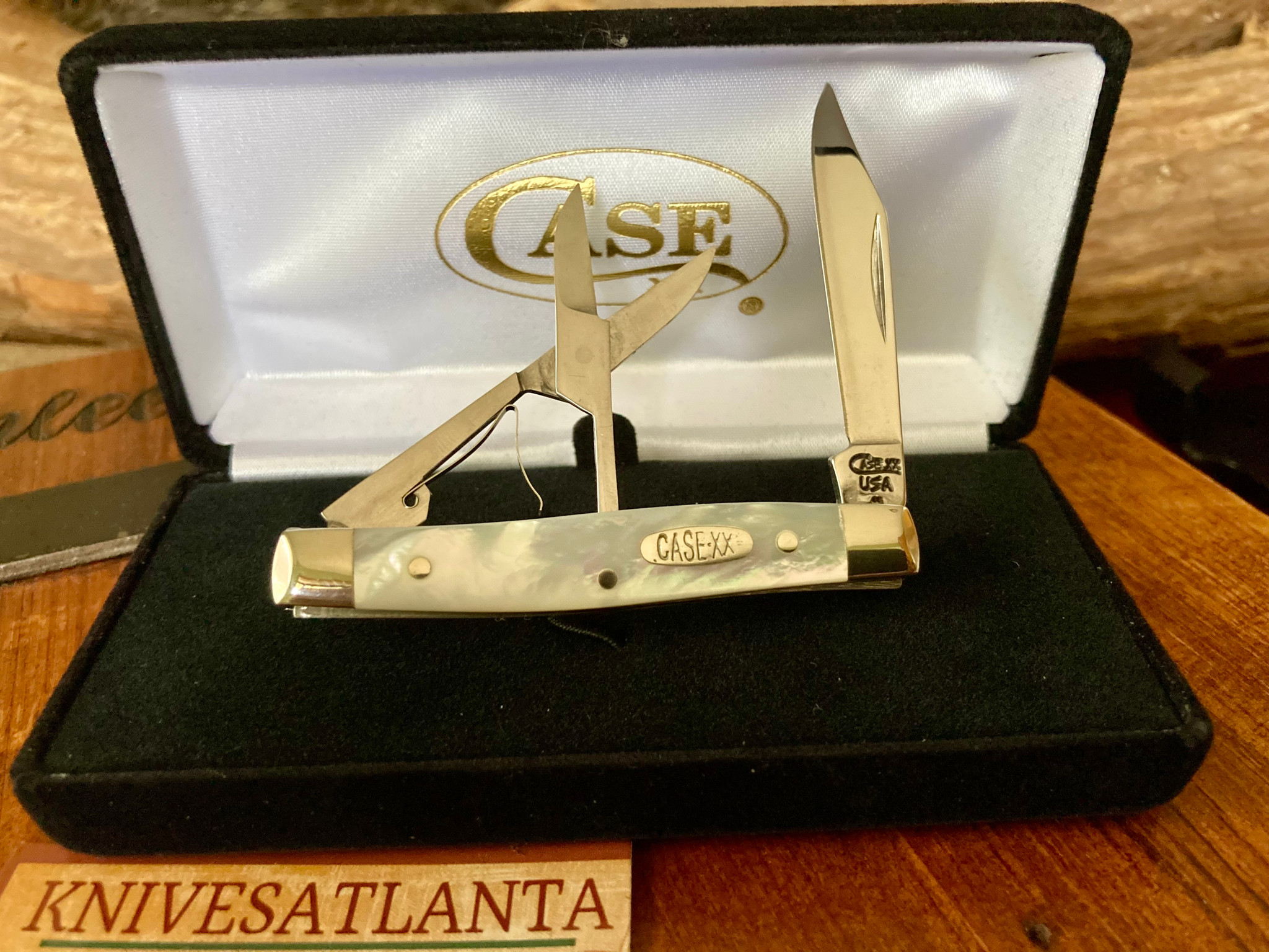 Case XX 8233 SS Pen Knife with Scissors - Mother of Pearl