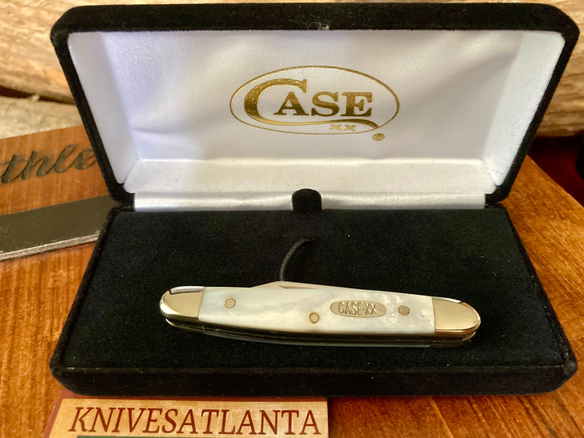 Case XX 8227 SSF Genuine Mother of Pearl Serpentine Pen Knife