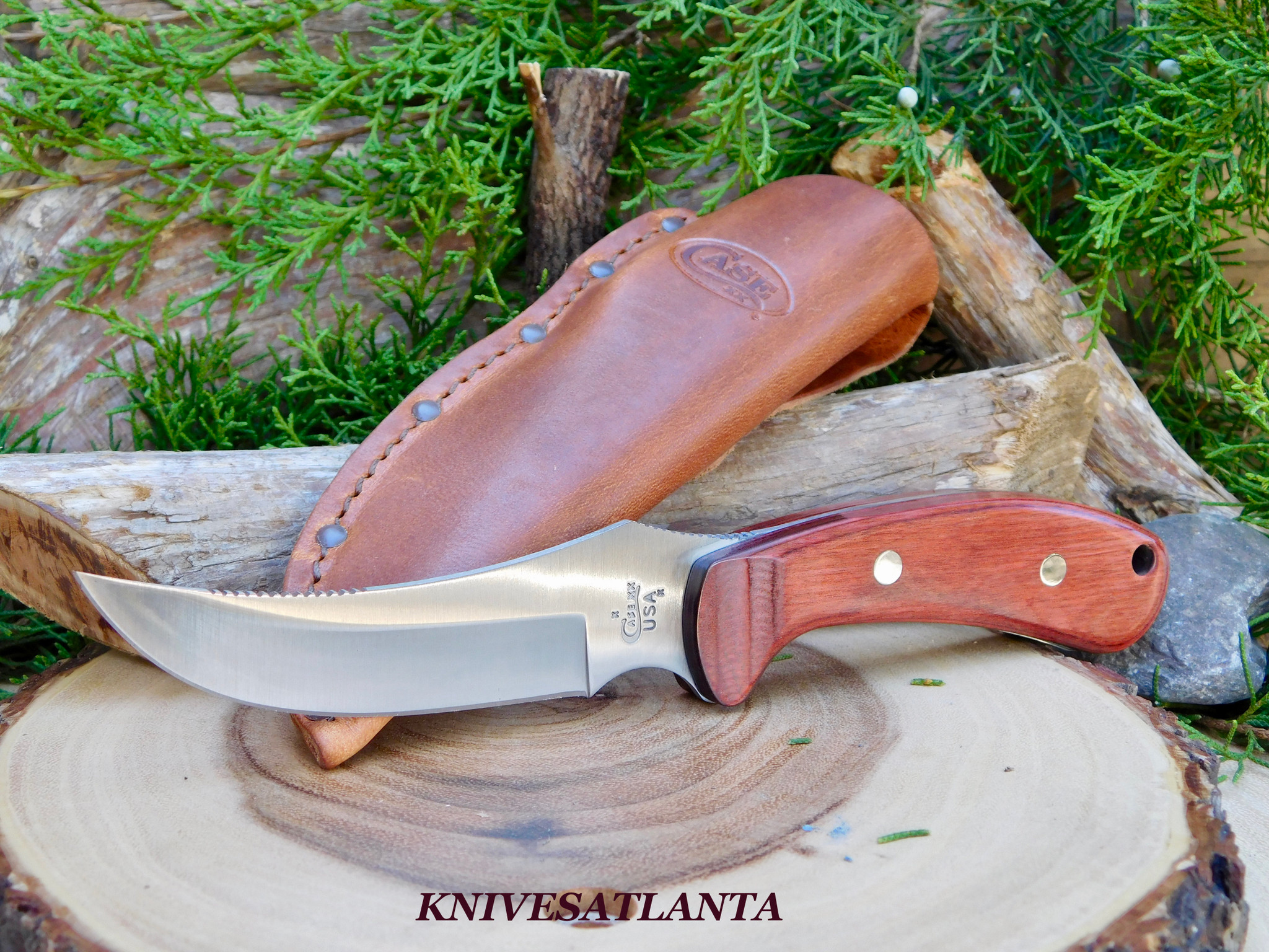 Case Smooth Rosewood Ridgeback® Hunter KnivesAtlanta