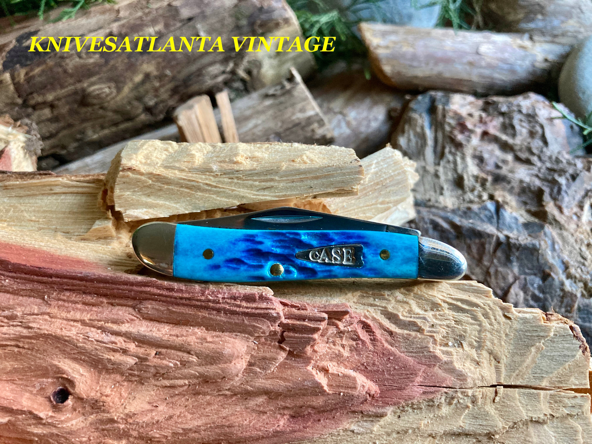Case Peanut Knife 12070 - Limited Edition XII - Caribbean Blue Bone