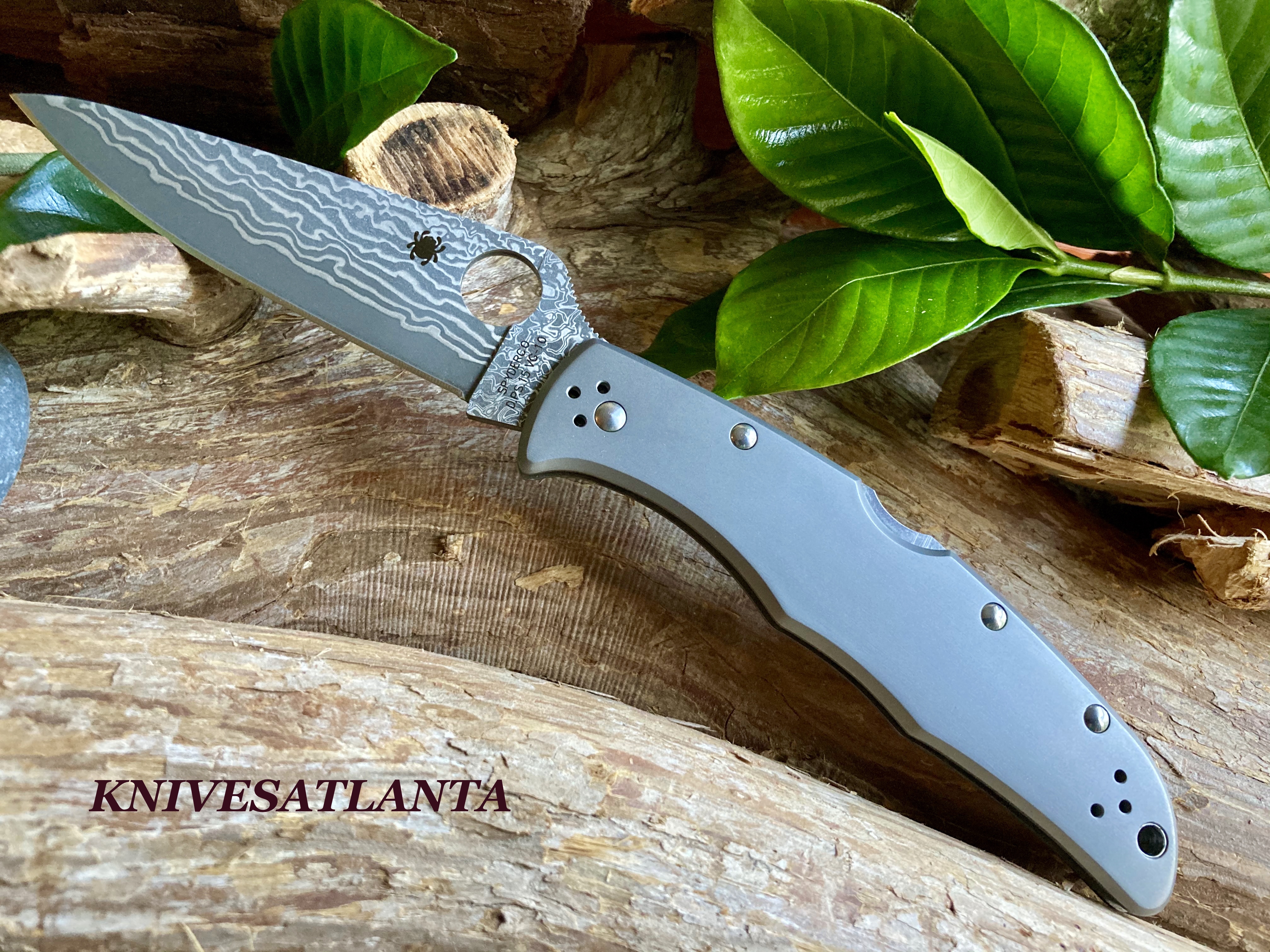 Spyderco ENDURA® 4 TI DAMASCUS