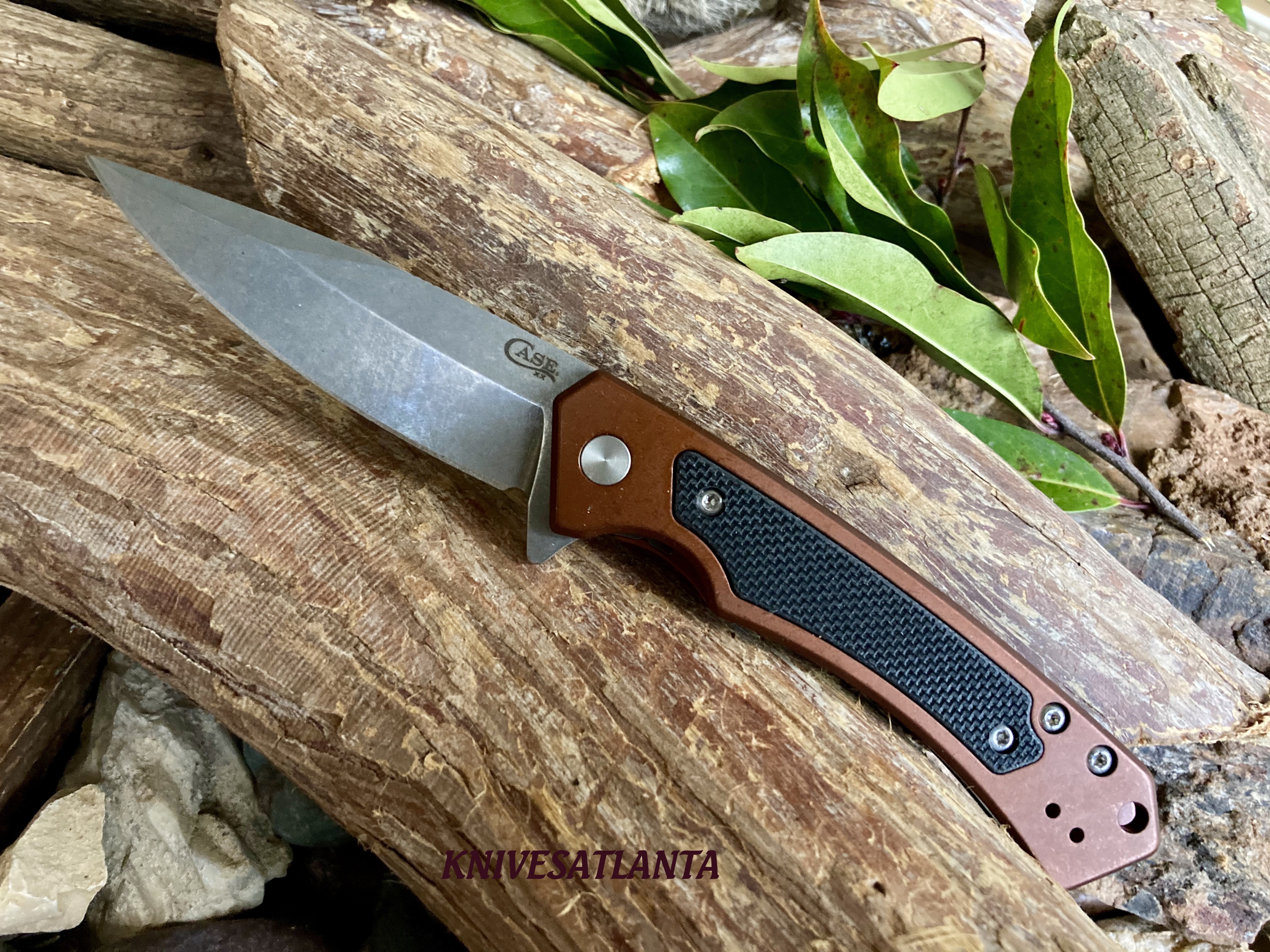 Anodized Aluminum Handles w/ Black G10 Inlays, Frame Lock