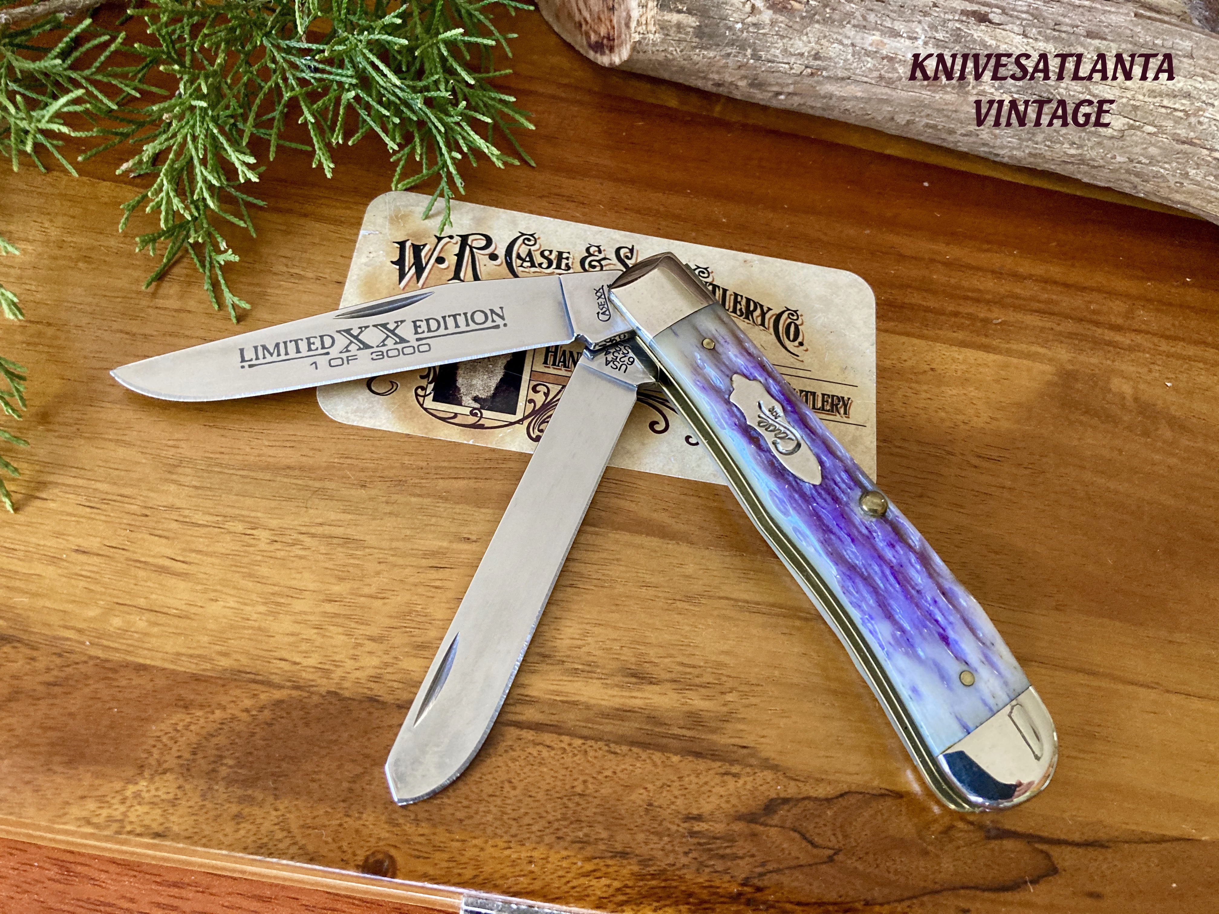 Case XX Periwinkle Jigged Bone Trapper ~ 2008 ~ Vintage