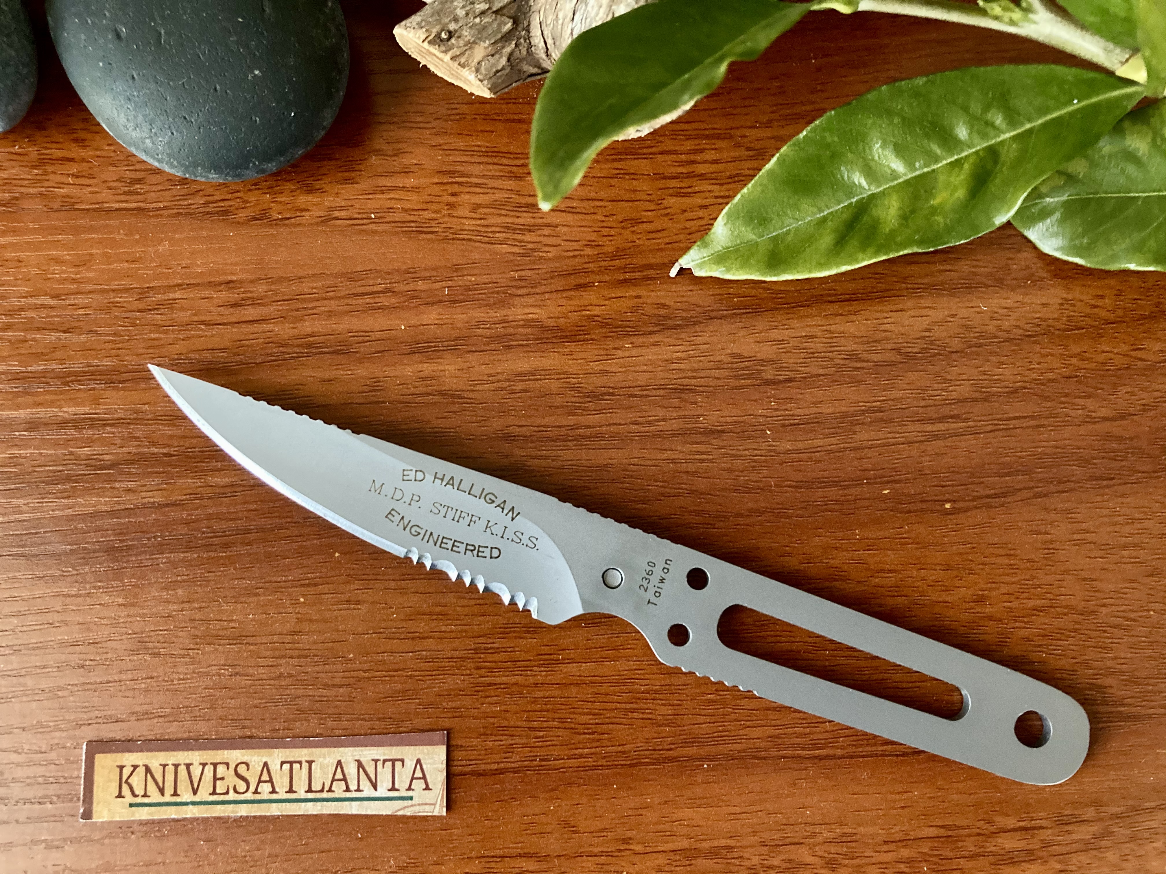 CRKT 2360 Ed Halligan M.D.P. Stiff K.I.S.S. ~ Vintage