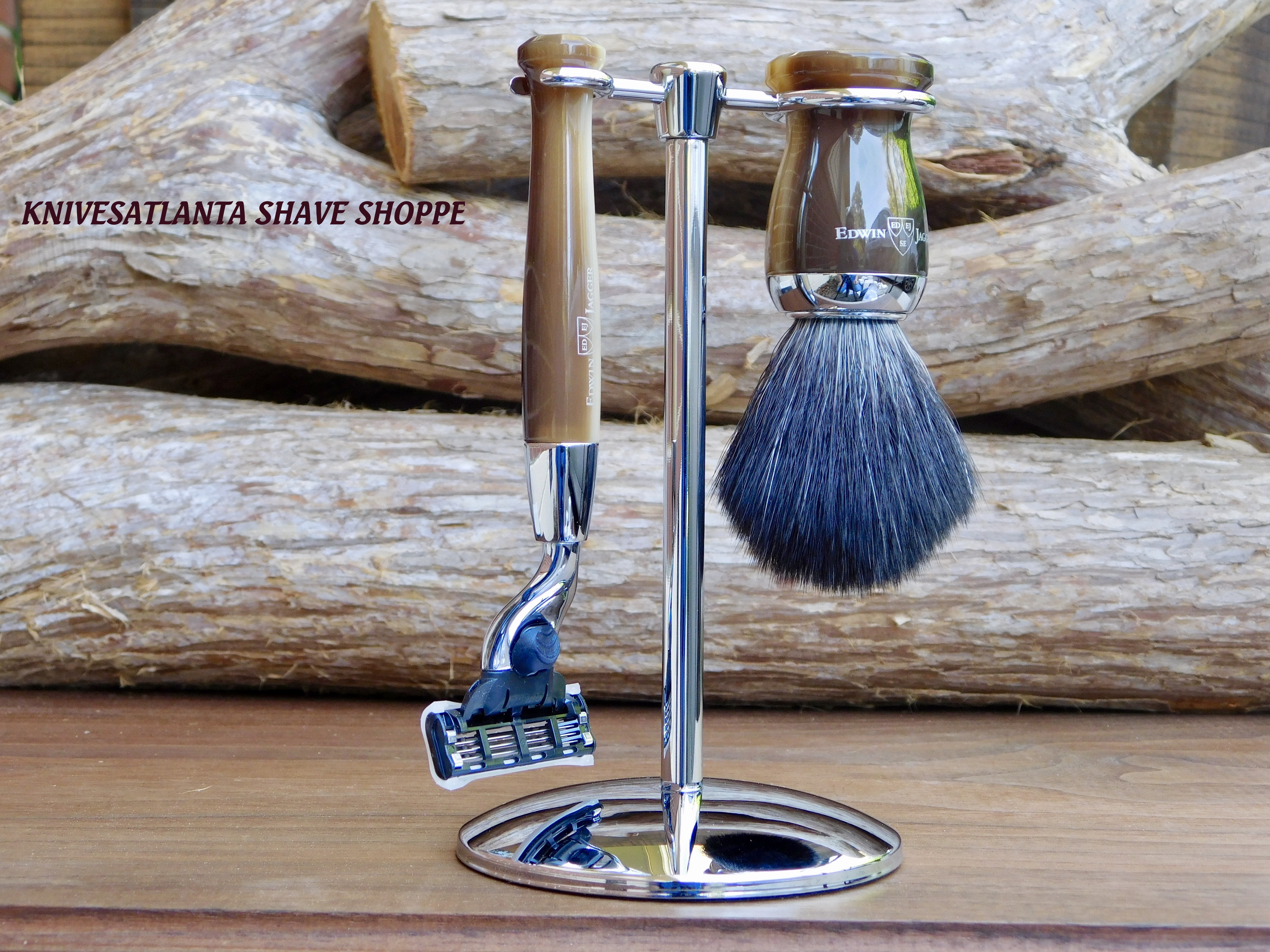【Mach3】セット割ジェットスティック&スピードボンバー　レギュラー　中古品 Edwin Jagger Imitation Horn 3 Piece Mach3 Set (Black Synthetic