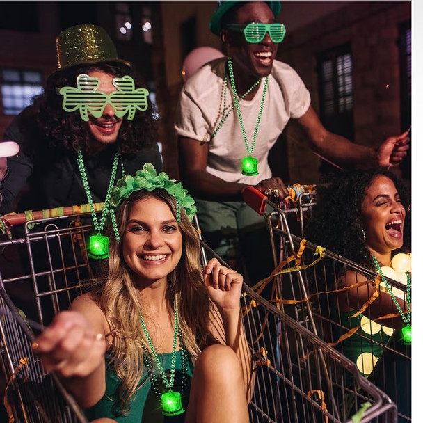 St Patricks Day Beads LED Shamrock Beads Necklace 6560