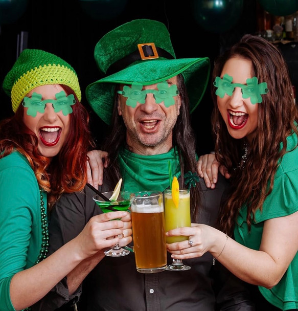 St Patricks Irish Shamrock Glasses 12 PACK 7109