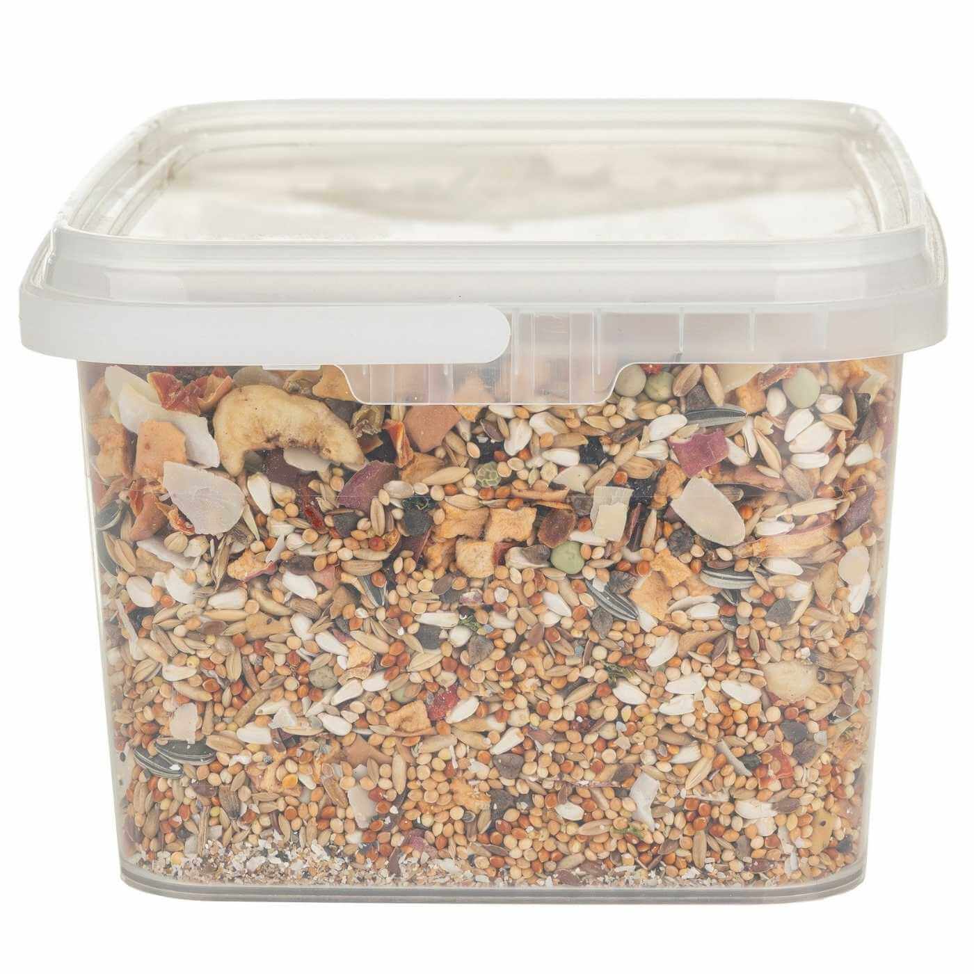 Vitapol Vita Line Fruit & Seed Mix For Medium Parrots - 2.2 kg