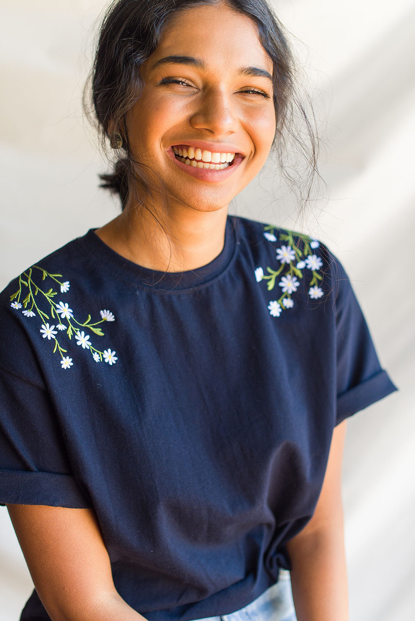 Daisy Embroidered Tee, Navy