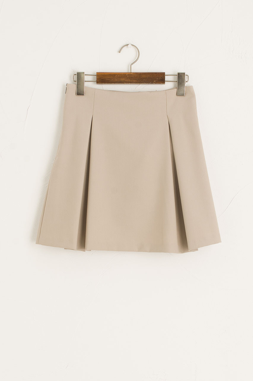 beige skirt with buttons