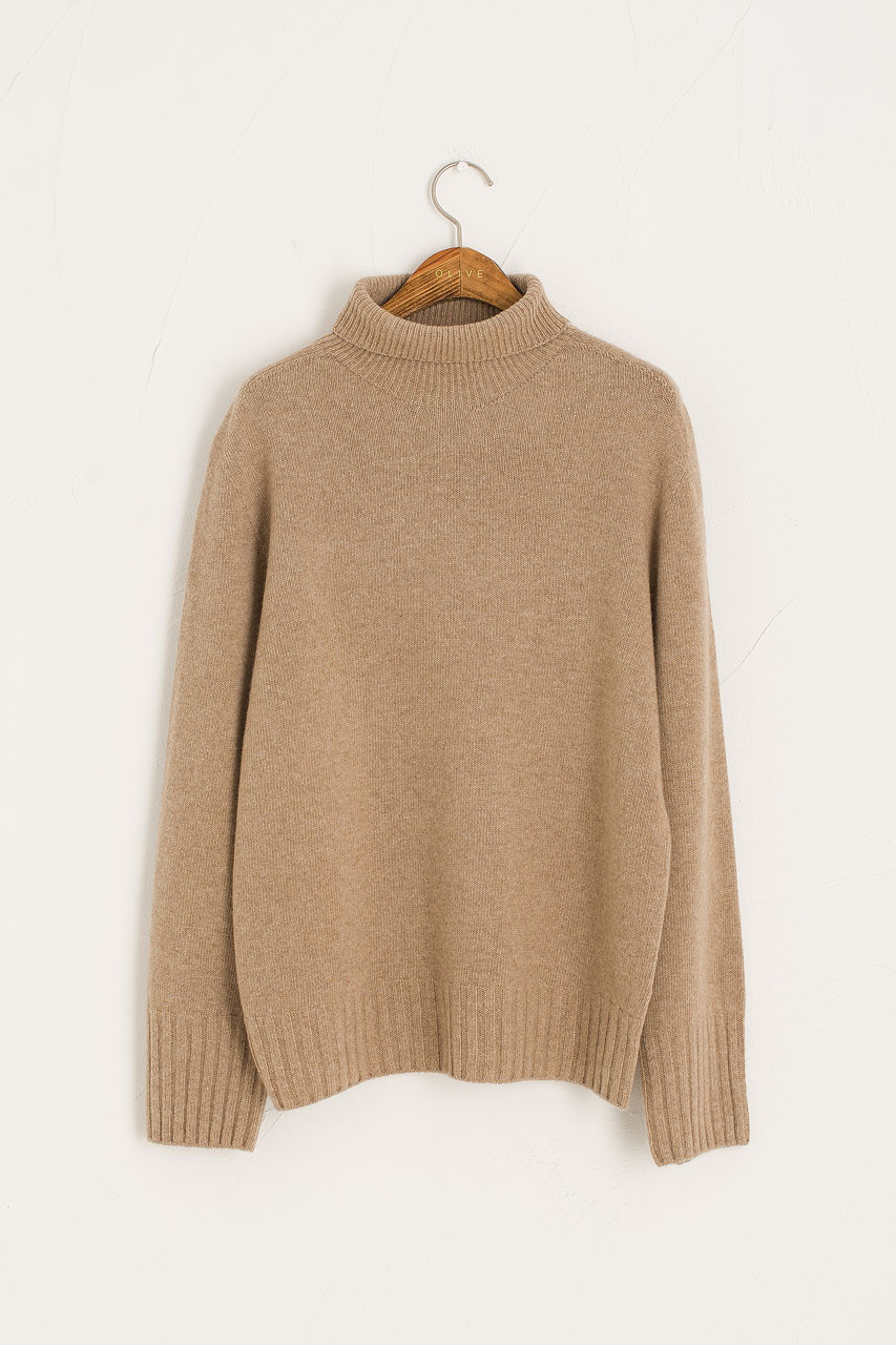 beige polo neck