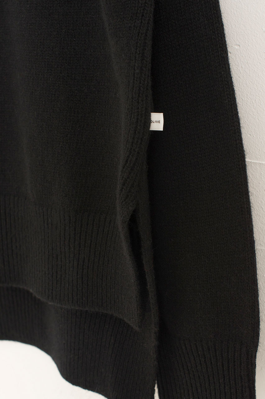 Unbalanced Crew Neck Knit, Black