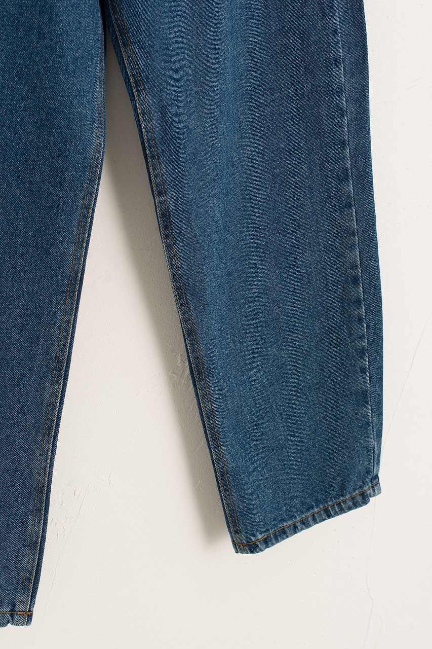 Brit Barrel Leg Jean, Mid Blue