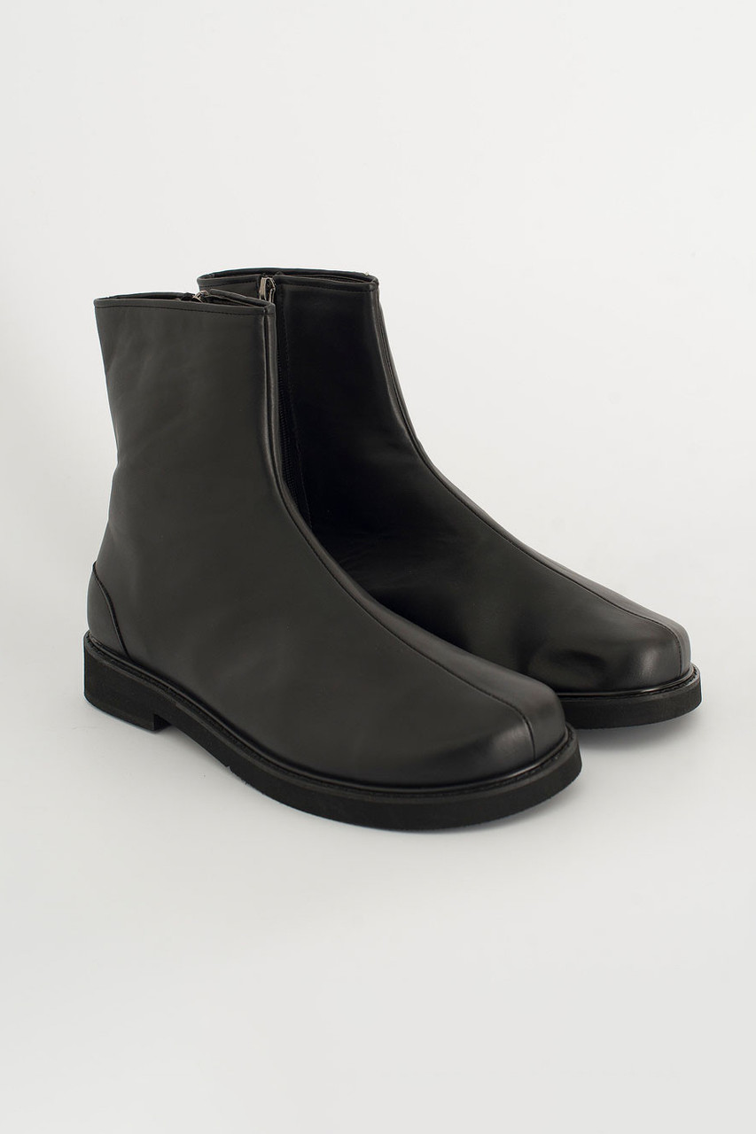 Menswear | Henrik Boots, Black