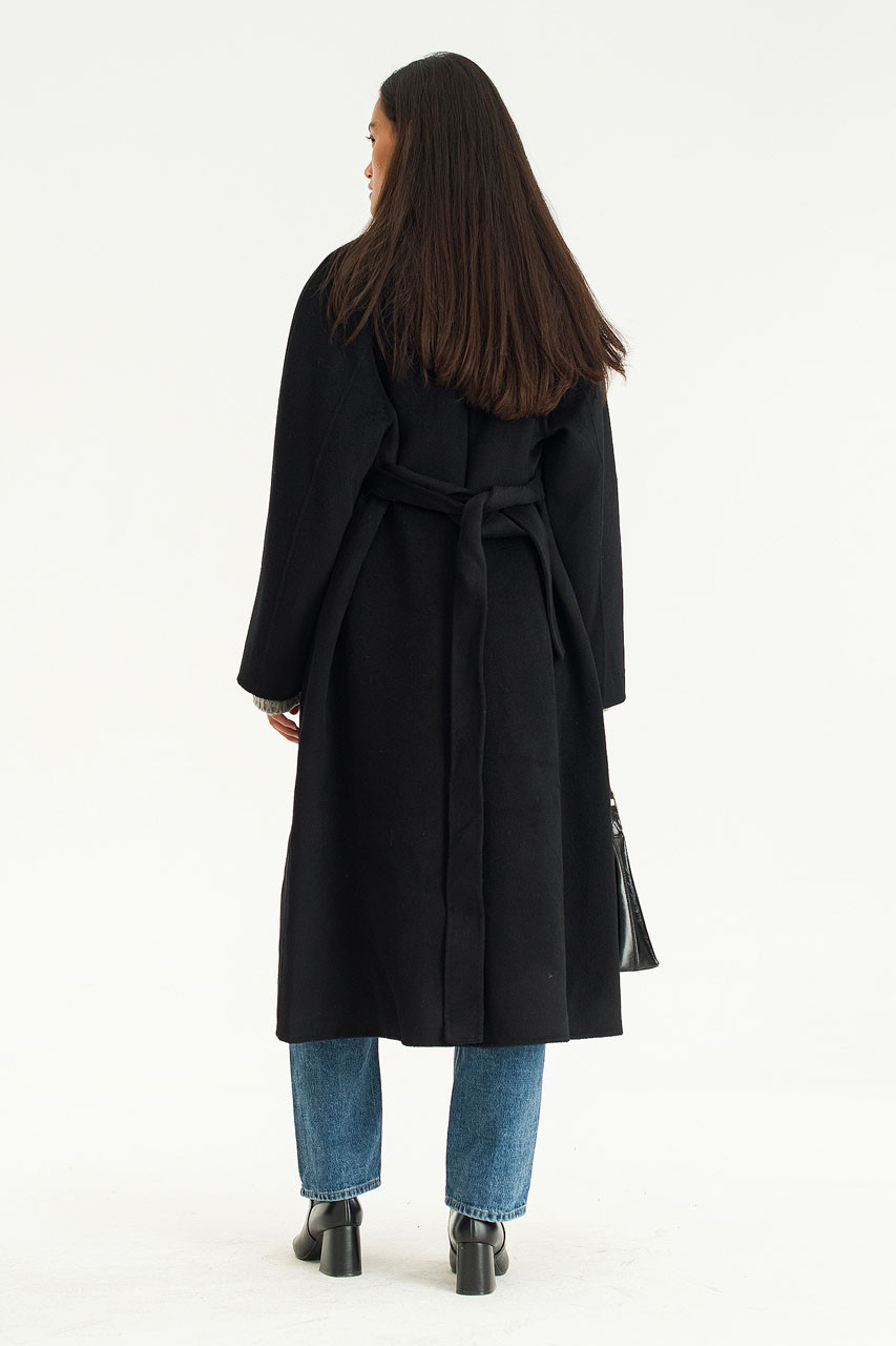 Tomoko Big Collar Seamless Coat, Black